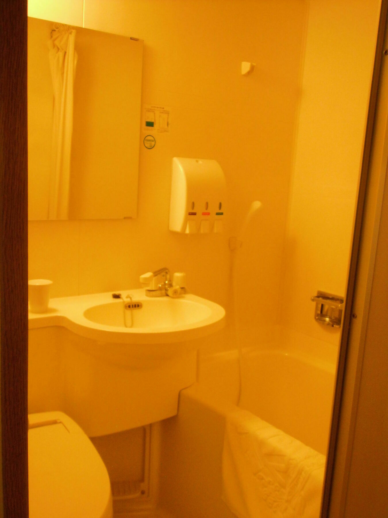 APA Hotel Tokushima Ekimae Eksteriør billede