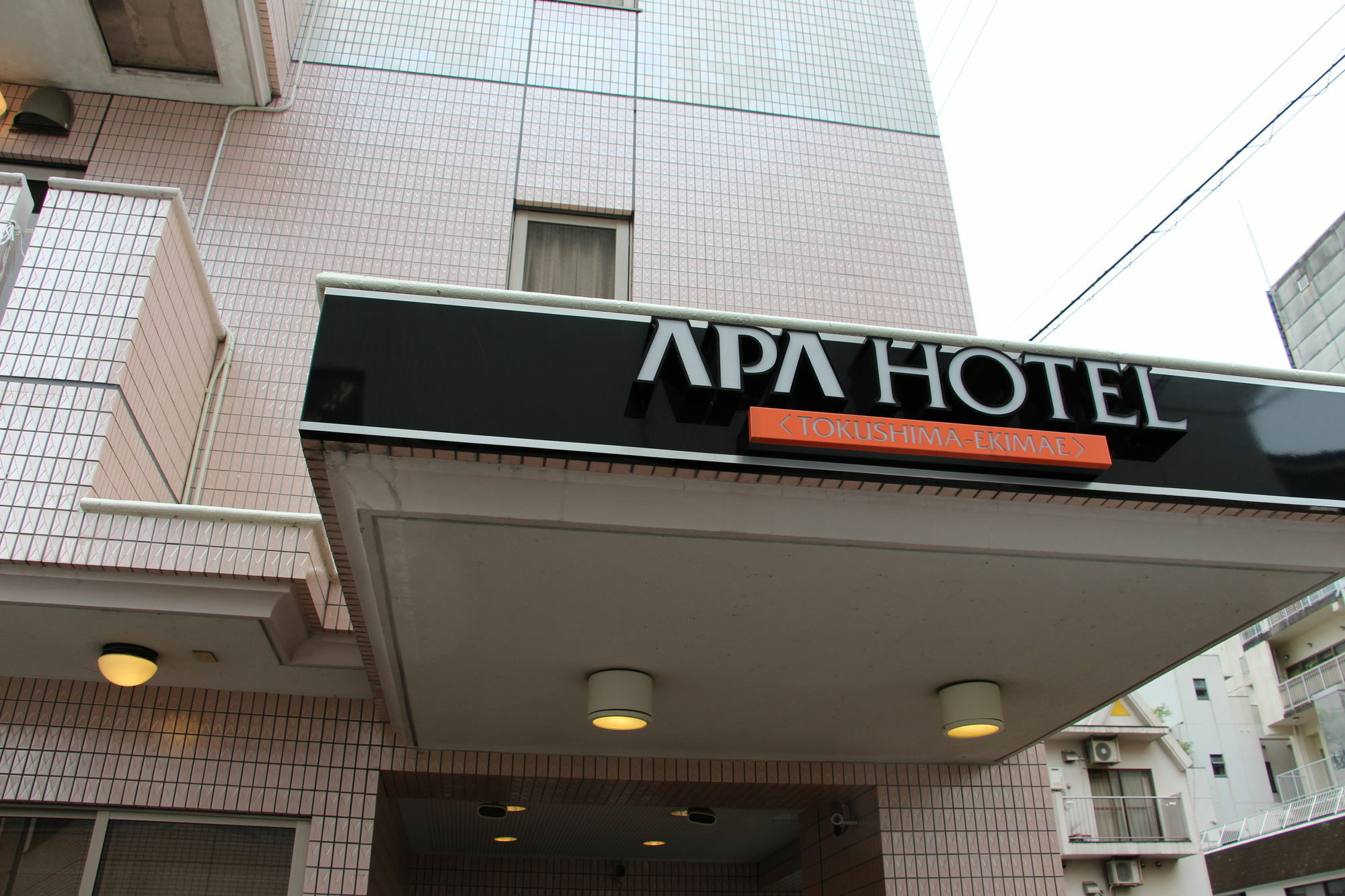 APA Hotel Tokushima Ekimae Eksteriør billede