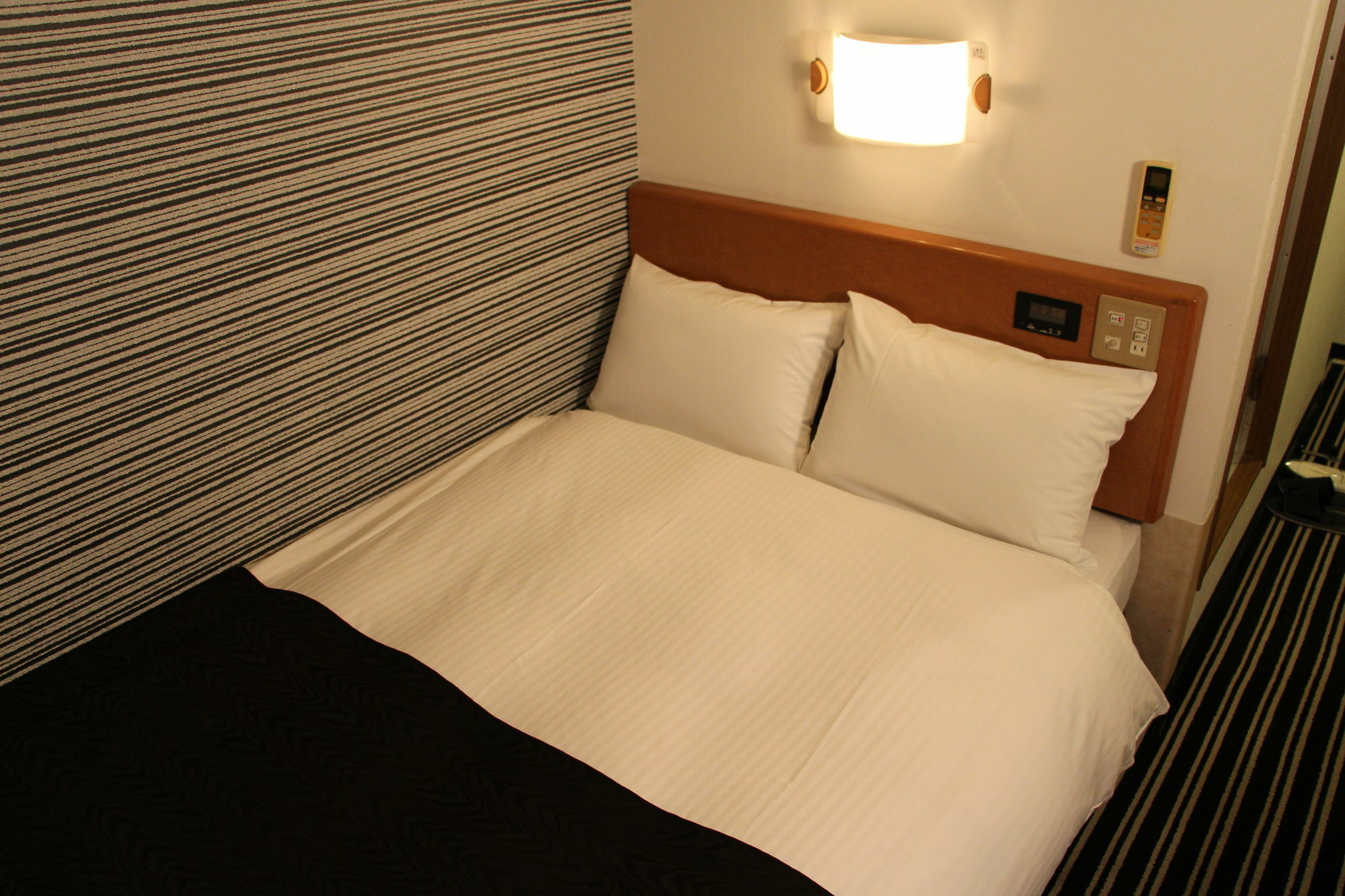 APA Hotel Tokushima Ekimae Eksteriør billede