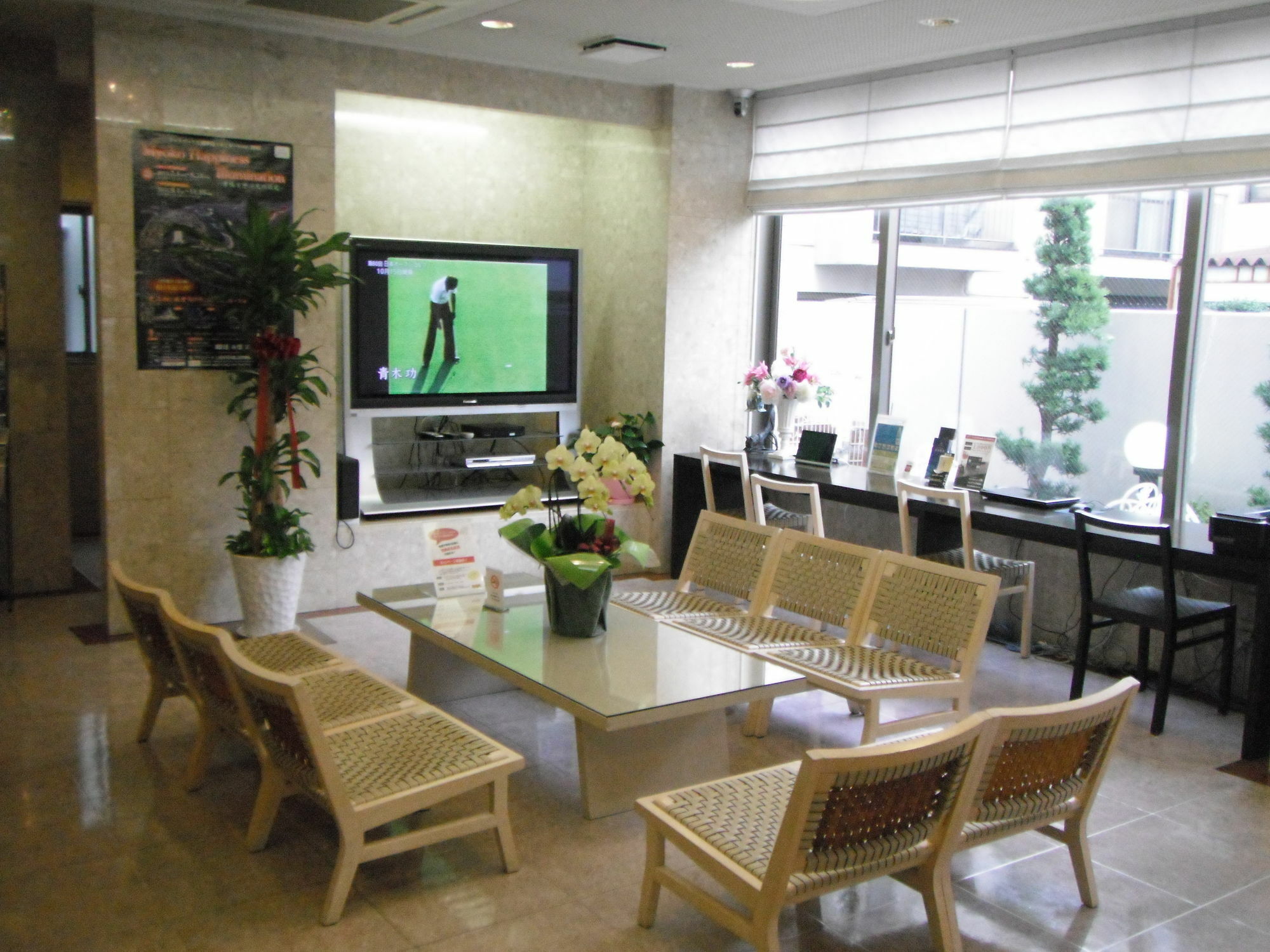 APA Hotel Tokushima Ekimae Eksteriør billede